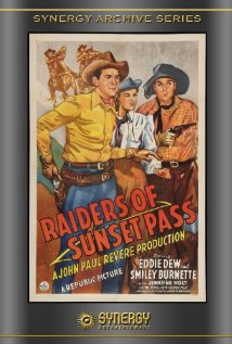 Raiders of Sunset Pass 1943 copertina