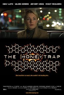 The Honeytrap 2002 capa