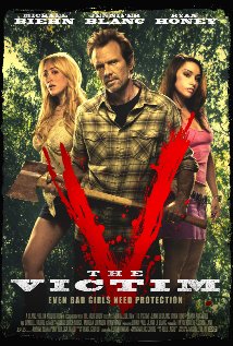 The Victim 2011 capa