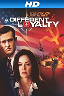 A Different Loyalty 2004 capa